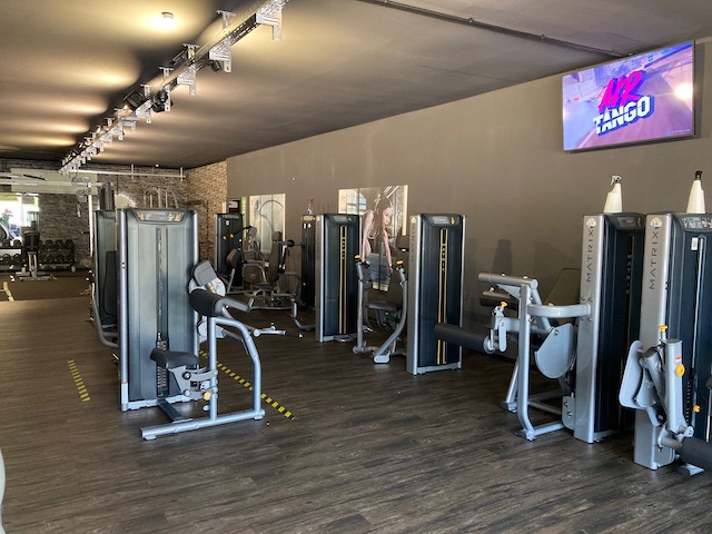 Fitnessstudio Hesel Krafttraining2